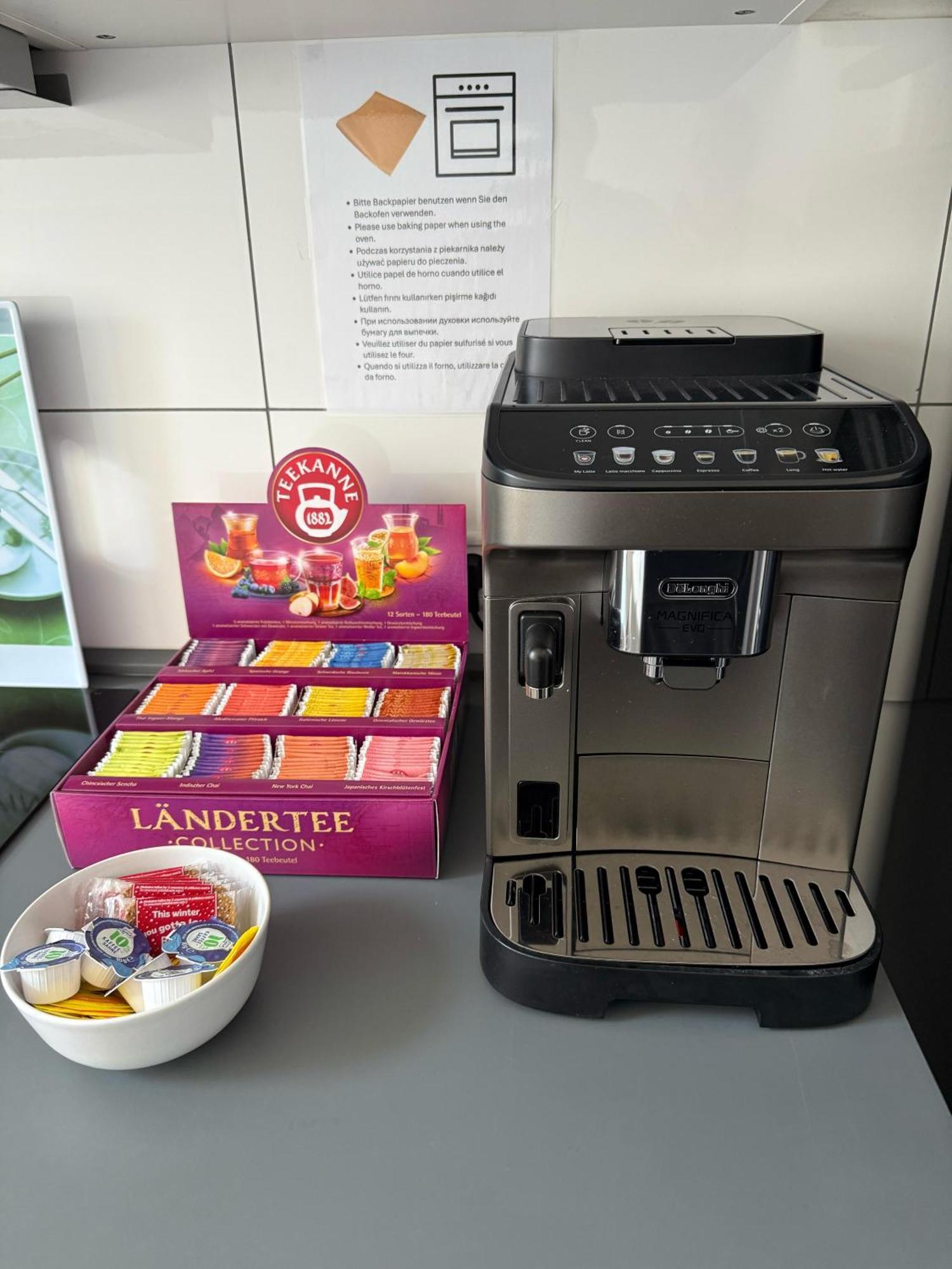 Freshly Renovated City Apartments Essen Kitchen Wifi Near Duesseldorf Airport Екстериор снимка